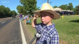 Hallsville Parade