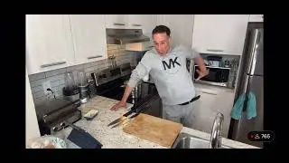 Disgusting Criminal Nader Elshamy showing his knives