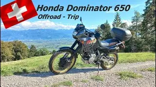 Honda Dominator NX650 Offroad Trip, Schotterpiste mit dem Motorrad