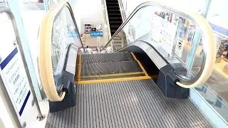【東芝製】アリオ札幌店　降りエスカレーター