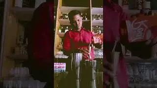 Green apple mint twist 🍏🍸#cocktail #drink #shorts #greenapple #garnish #viral #bartender #mocktail