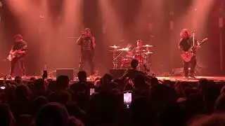 Thousand Below- Venenosa (Myrtle Beach, SC, House of Blues)