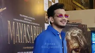 Munawar Faruqui Blushes When Paparazzi Sings Birthday Song For Him On Red Carpet Of Mayasabha Show 