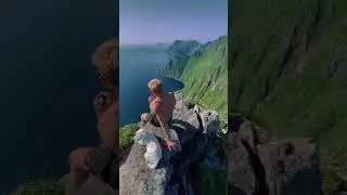 The Lofoten islands. #norway #lofoten #mountains #nature #hiking #fitness #travel #gymlife #running