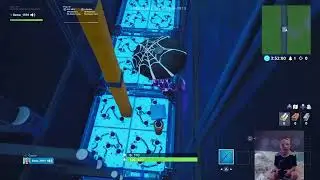 Riley playing fortnite cizzoz death run