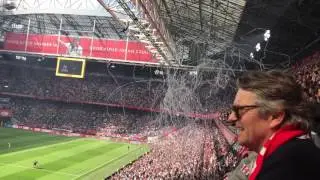 Ajax - Feyenoord vuurwerk + 1-0 Shöne