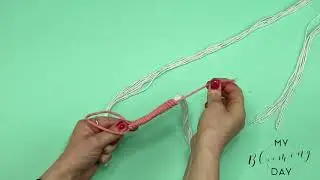 Macrame Loop Knot for Hanging a Piece