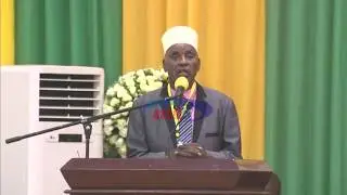 Azam TV - Mrema ndani ya mkutano mkuu wa CCM, amwaga sifa kwa JPM