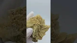 Gypsum crystal, Desert Rose 208 g - a unique Ukrainian sample with fluorescent #crystals #minerals