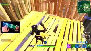 VonHooli makes Pro Scrims look so easy...