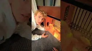 My mom is TRAPPED in this ELEVATOR!! (HELP)