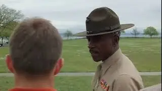 Presentaci&oacute;n Sargento Foley (Reto al Destino 1982) Espa&ntilde;ol Latino