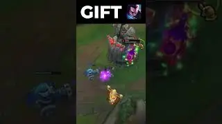 Mystery Box Yasuo #leagueoflegends #subscribe #lolmemes #lol #leagueoflegendsclips #league #tft