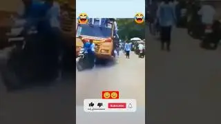 viral funny video | funny accident | bus ne brake lgai #funny #youtubeshorts #ytshorts #trending