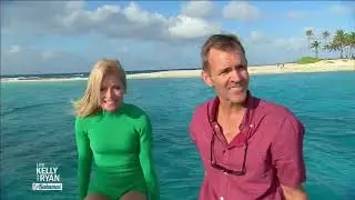 Kelly Ripa Explores Sandy Cay in the Bahamas