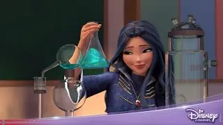 Descendants: The Evil World 11 - Disney Channel Norway