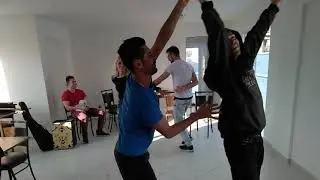 Festejando a festa surpresa da Mah