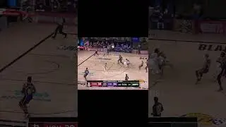 Lebron James Posterizes Russell Westbrook😂 #Shorts #nba