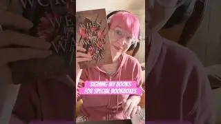 Indie Author Signing Books with Art #indieauthor #horrorbooks #books