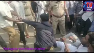 #Ranga #Reddy #District...#ShadNagar...SUI, SFI #protest #over Inter 1st year #failures