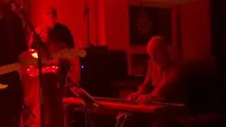 The best keyboard solo ever!!