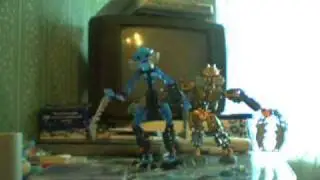 Карапар и Такадокс собираются ( Carapar and Takadox build )