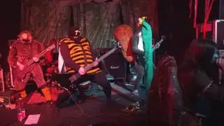 Attack of the Mad Axeman (1/2)