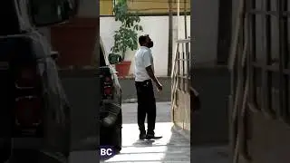 Janhvi Kapoor snapped at hinduja hospital khar