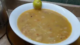 عدس بالشعرية بس على طريقتى (جربي وصفتى سر جمال صفحتى )