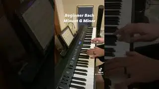 Beginner learning piano #bach #minuet g minor
