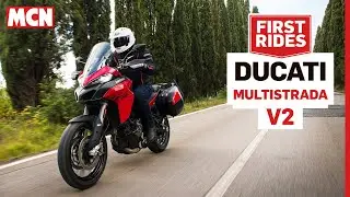 Ducati Multistrada V2 лучше V4 почти во всех случаях | Обзор MCN