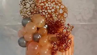 Gelatine bubbles cake