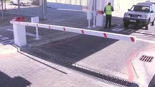 Boomgate systems scorpion spike barriers