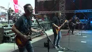 PARNI VALJAK - Mijenjam se (Live in Pula)