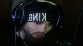 Cyraxx's Xbox Account Locked. Password Hint Is 