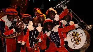 Pietenband TNM1 in het Pietenhuis van Harderwijk. ''Harderwijk is blij''
