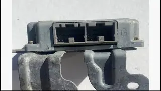 2005 Nissan Murano. Localizaci&oacute;n o Ubicaci&oacute;n del Modulo de Control de la Transmisi&oacute;n (TCM)