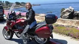 Honda Deauville NT 700 exhaust sound and acceleration