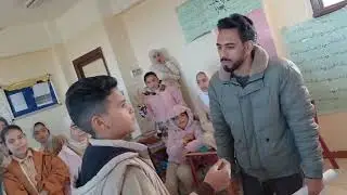 ​سيقال عني يومًا ما: أحببت ذلك الأستاذ؛ لأجل أسلوبه، وابتسامته، ولطفه، ومادته.