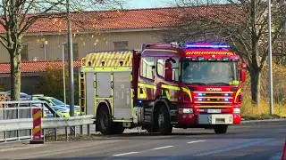 ST.J&Auml;GERSRO (2110) TRAFIKOLYCKA r&auml;ddningstj&auml;nsten syd brandbil i utryckning fire truck respond