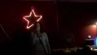 kelly hutchinson on karaoke