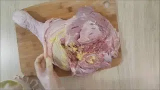 Для ваших вечеринок идеальный рецепт бескостного фаршированного и запеченного бедра индейки