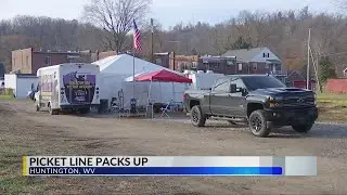 SEIU District 1199 picket line packs up