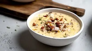 Keto Clam Chowder Recipe [Slow Cooked with Bacon]