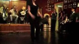 Sean Nos Dancing