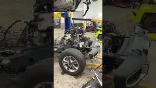 21 Jeep Wrangler engine swap 2.0T #jeep #wrangler #auto-technician #engineswaps #engine #workhard