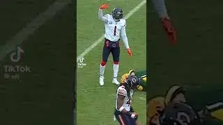 Jalen Johnson prayed for Christian Watson after he suffered an injury. #NFL #Shorts #Football