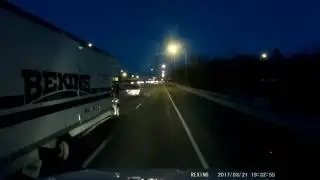 Near miss with Bekins moving truck