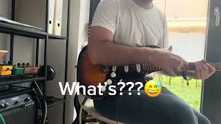 Improvising with SRV licks but at the end it went wrong🤪😅#srv #stratocasterguitar #blues #guitarist 