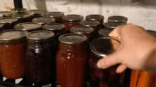 Canning sweet cherries in light syrup